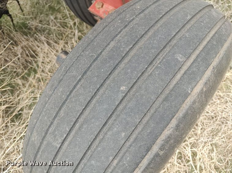 image for item DQ0457 Darf 1017L  hay rake