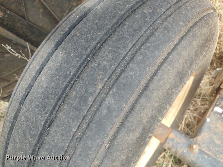 image for item DQ0457 Darf 1017L  hay rake