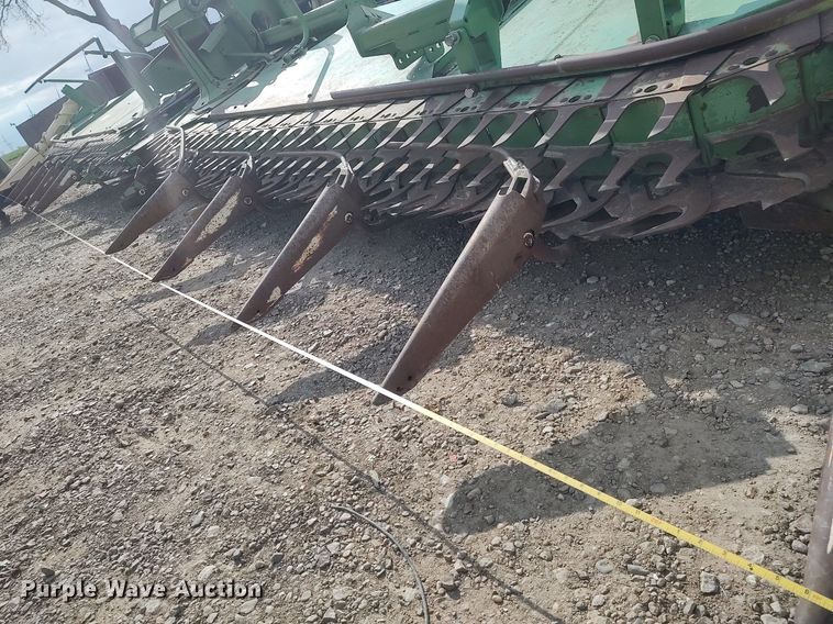 image for item DQ0460 Krone Easy Collect 9000  rotary forage head