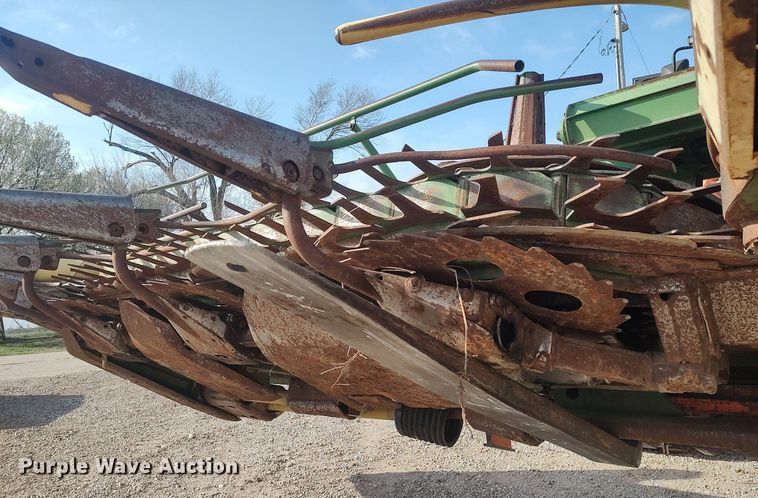 image for item DQ0461 Krone Easy Collect 6000  rotary forage head