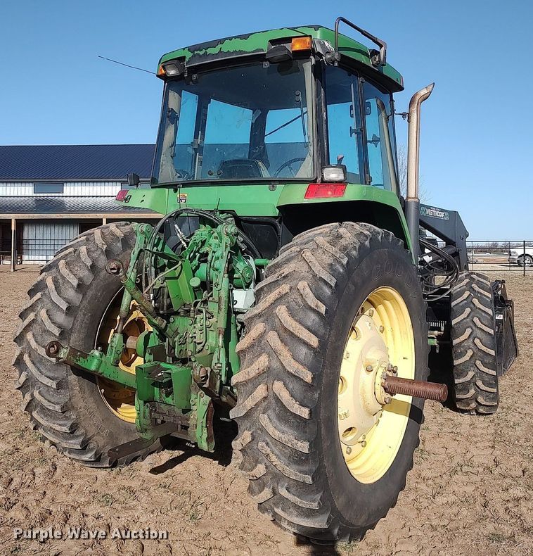 image for item DQ0463 1994 John Deere 7800  MFWD tractor