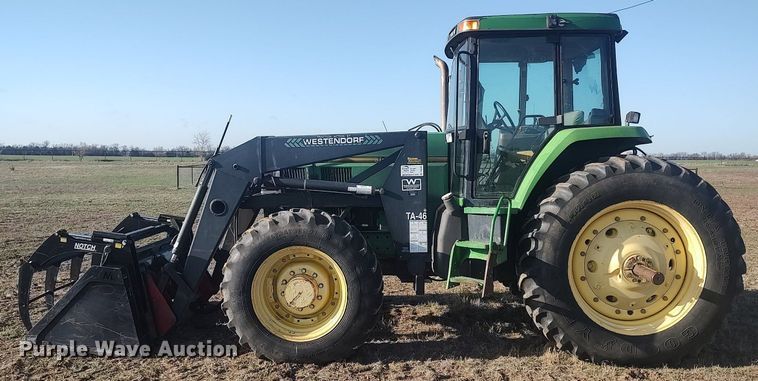 image for item DQ0463 1994 John Deere 7800  MFWD tractor