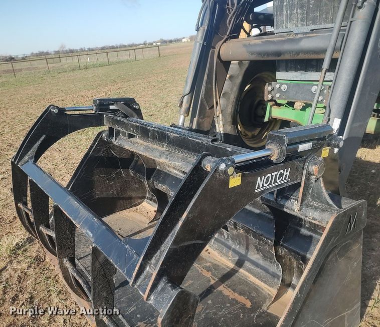 image for item DQ0463 1994 John Deere 7800  MFWD tractor