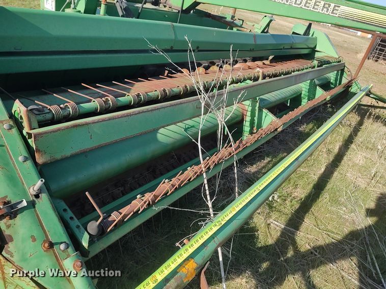 image for item DQ0464 1998 John Deere 1600A  swather / windrower