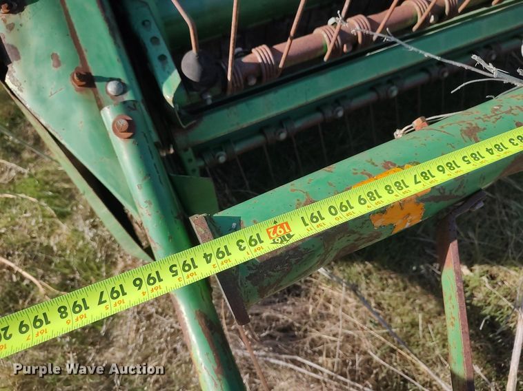 image for item DQ0464 1998 John Deere 1600A  swather / windrower