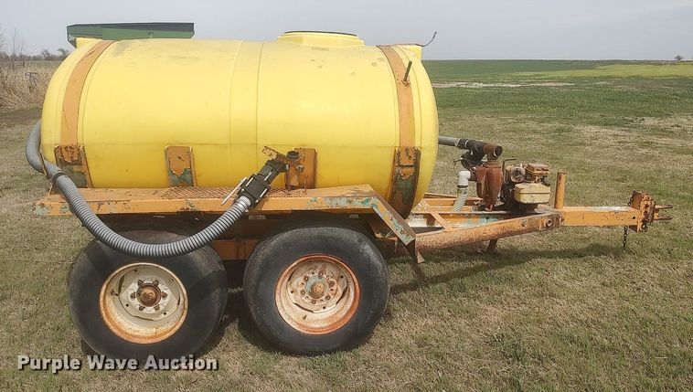 image for item DQ0474 Nurse tank trailer