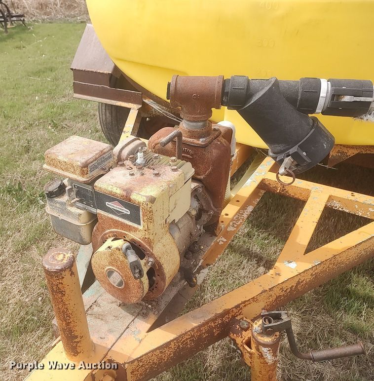 image for item DQ0474 Nurse tank trailer