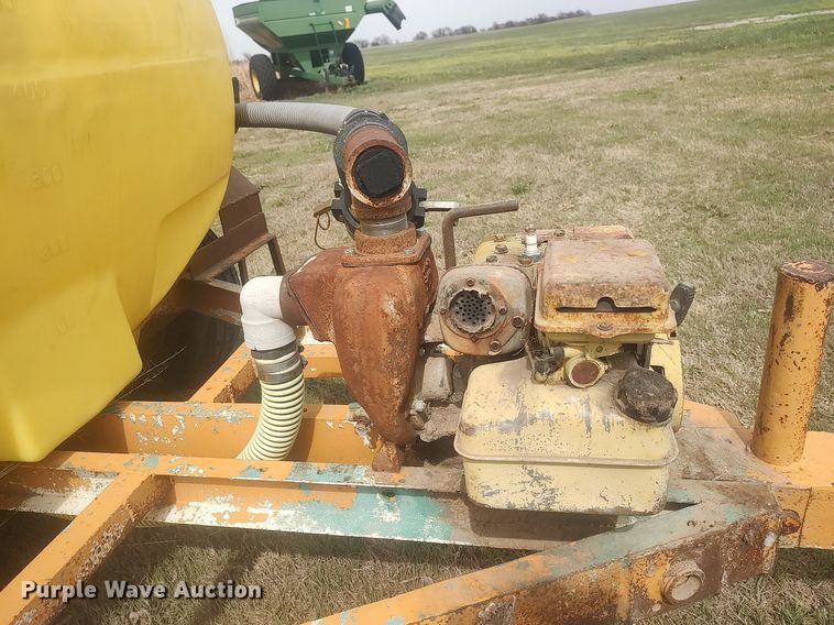 image for item DQ0474 Nurse tank trailer