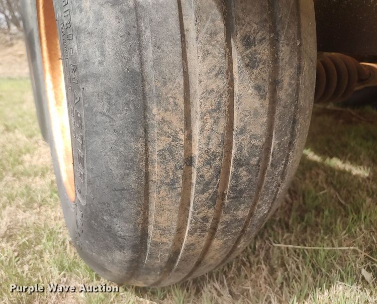 image for item DQ0474 Nurse tank trailer