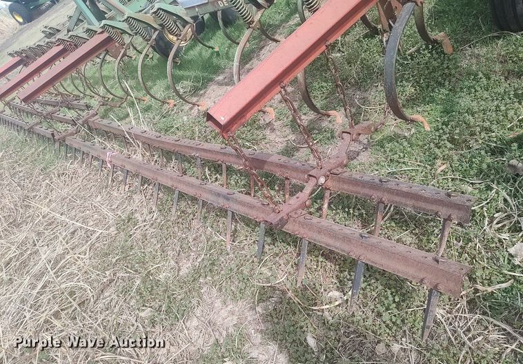 image for item DQ0475 John Deere  field cultivator