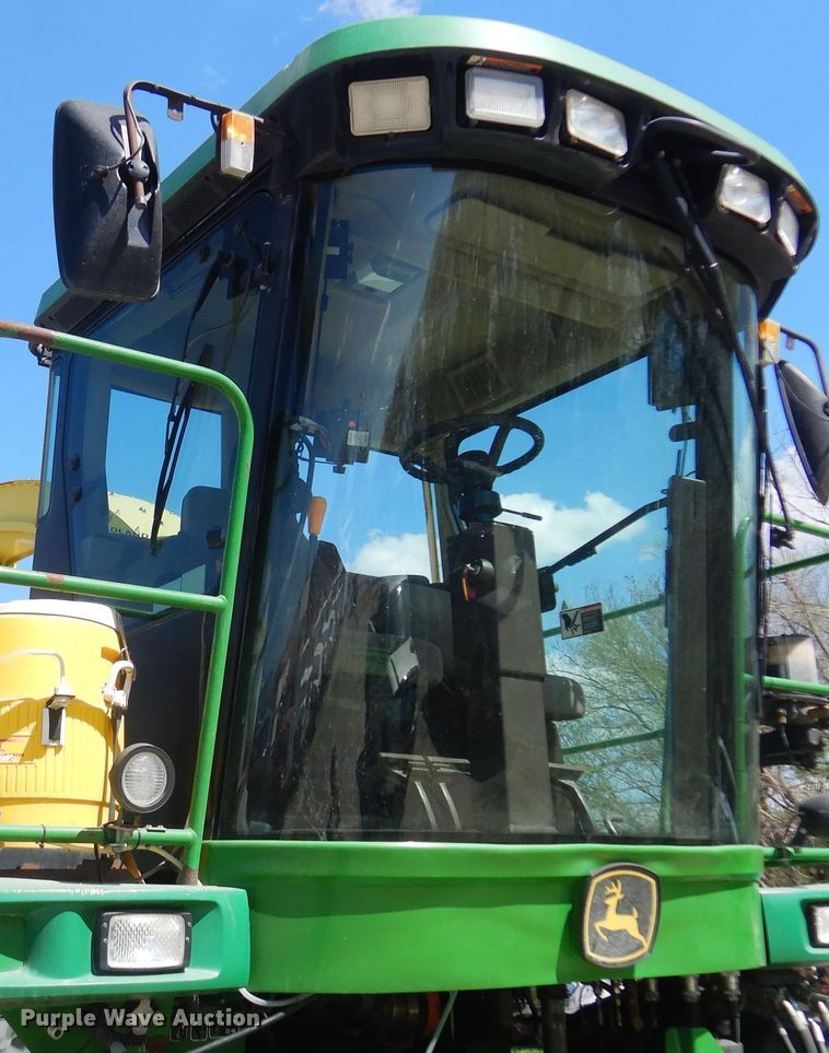 image for item DQ0504 2004 John Deere 7800  forage harvester