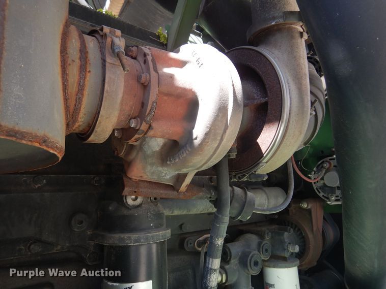 image for item DQ0504 2004 John Deere 7800  forage harvester