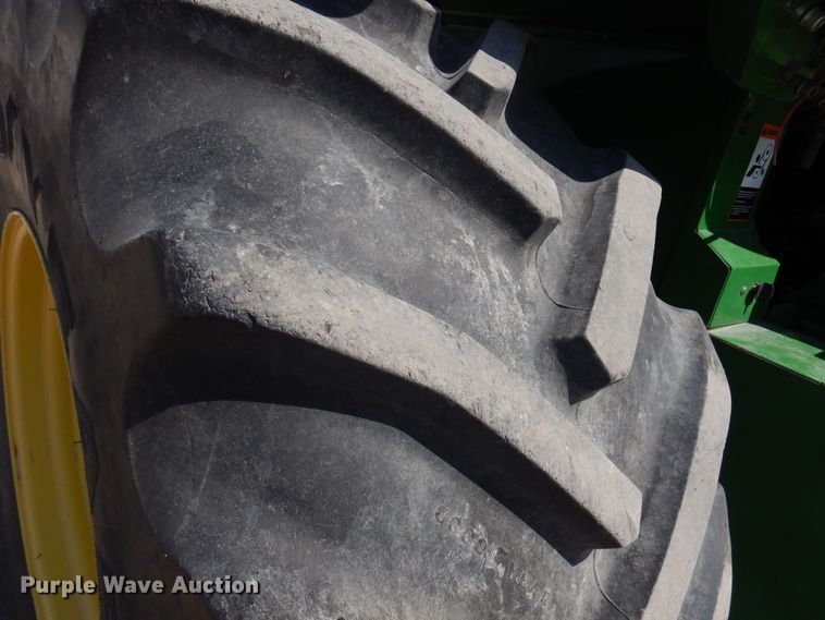 image for item DQ0504 2004 John Deere 7800  forage harvester