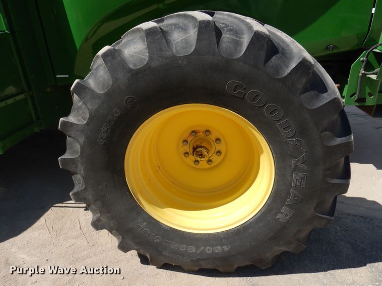 image for item DQ0504 2004 John Deere 7800  forage harvester