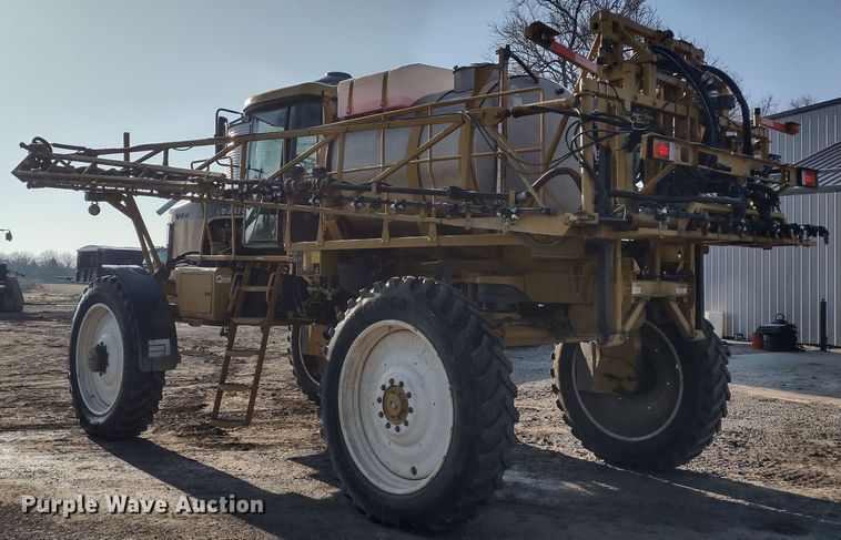 image for item DQ1590 2008 AGCO RoGator 1286C  sprayer