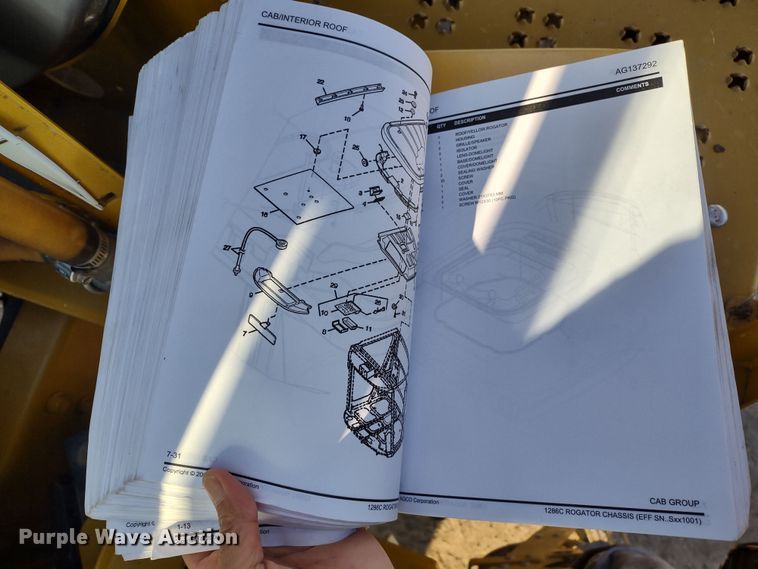 image for item DQ1590 2008 AGCO RoGator 1286C  sprayer