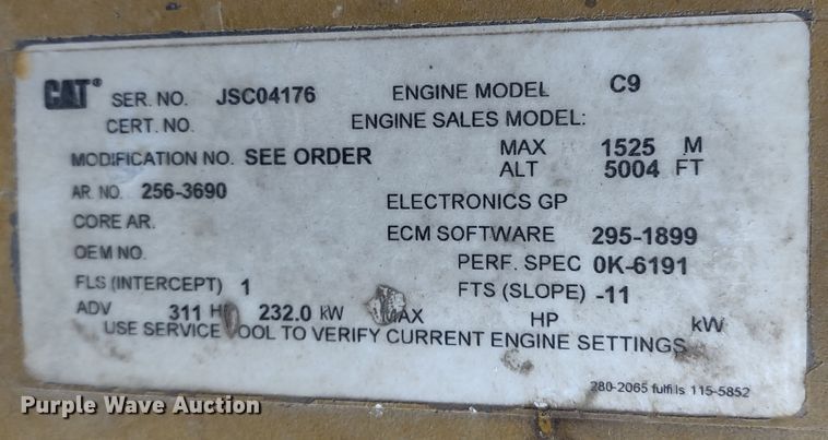 image for item DQ1590 2008 AGCO RoGator 1286C  sprayer