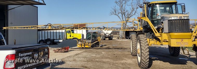 image for item DQ1590 2008 AGCO RoGator 1286C  sprayer