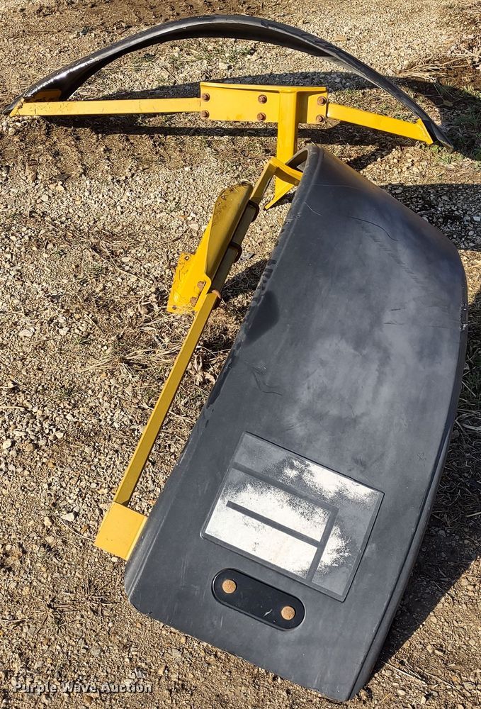 image for item DQ1590 2008 AGCO RoGator 1286C  sprayer