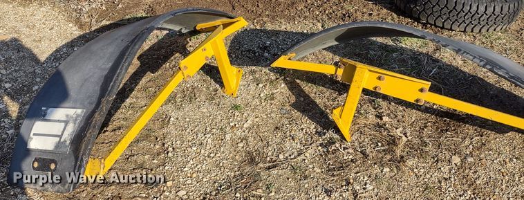 image for item DQ1590 2008 AGCO RoGator 1286C  sprayer