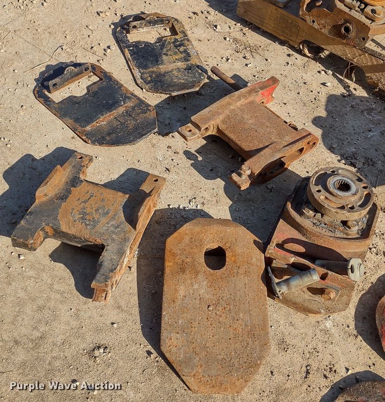 image for item DQ1591 New Holland  disc mower parts