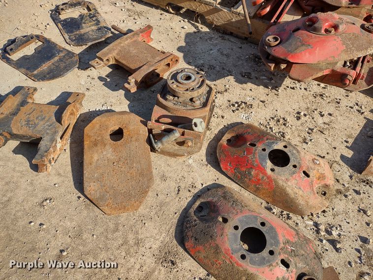 image for item DQ1591 New Holland  disc mower parts