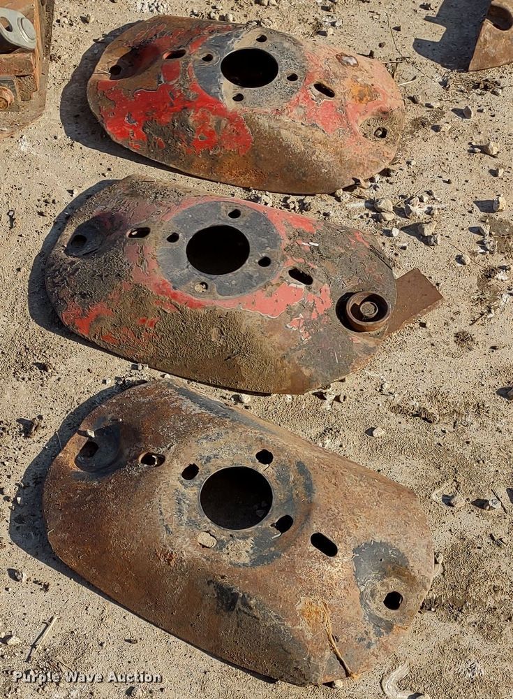 image for item DQ1591 New Holland  disc mower parts