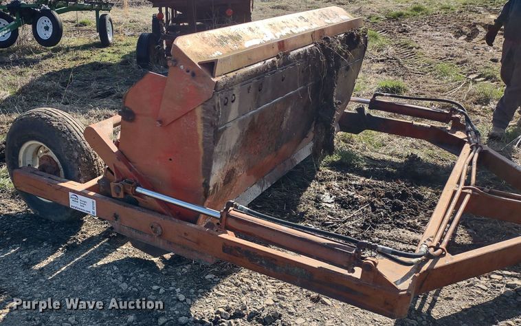 image for item DQ1592 Scraper