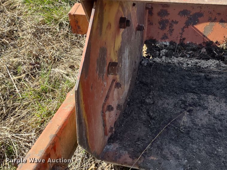 image for item DQ1592 Scraper