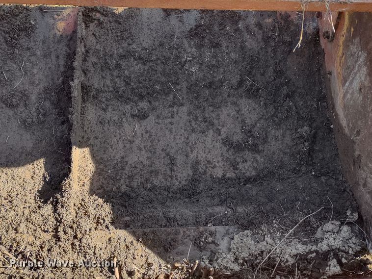 image for item DQ1592 Scraper