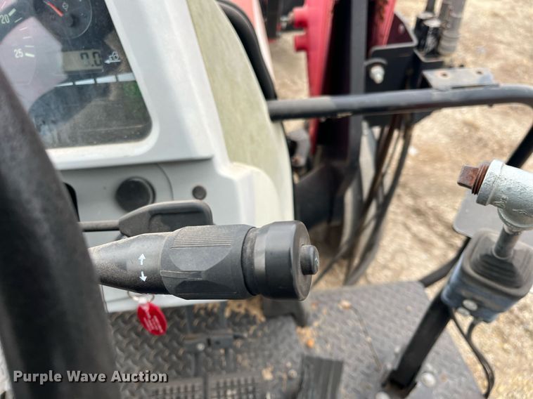 image for item DQ4103 Massey Ferguson 5455  tractor