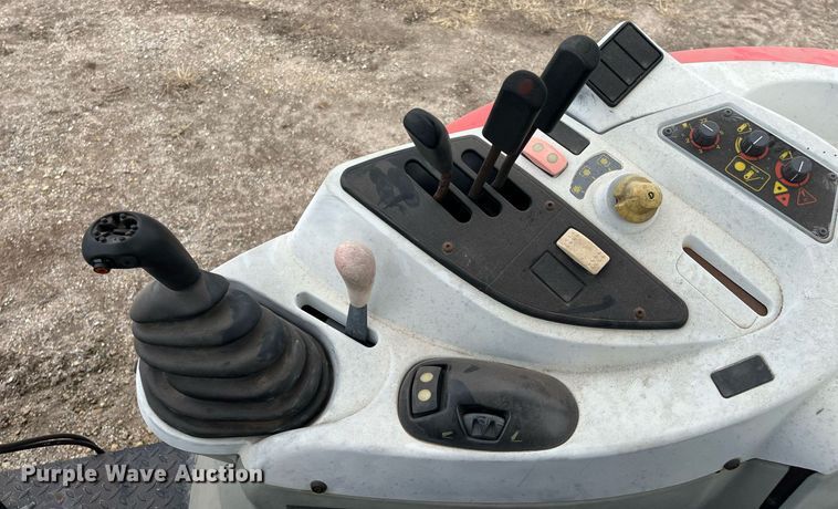 image for item DQ4103 Massey Ferguson 5455  tractor