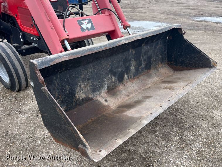 image for item DQ4103 Massey Ferguson 5455  tractor