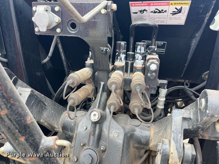 image for item DQ4103 Massey Ferguson 5455  tractor