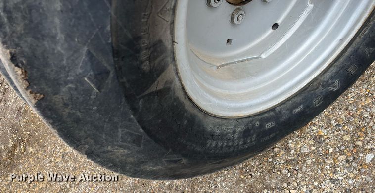 image for item DQ4103 Massey Ferguson 5455  tractor