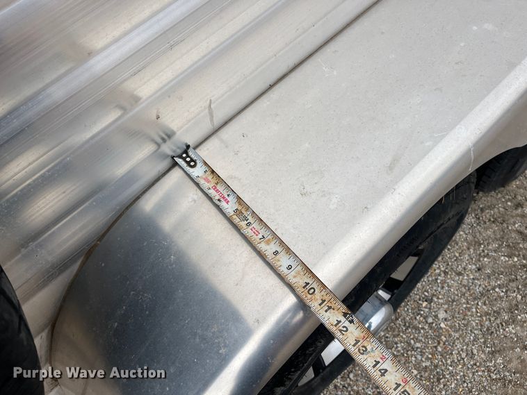 image for item DQ4111 2018 Barrett  livestock trailer