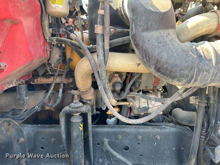 image for item DR5108 1995 GMC TopKick C6500  grain truck