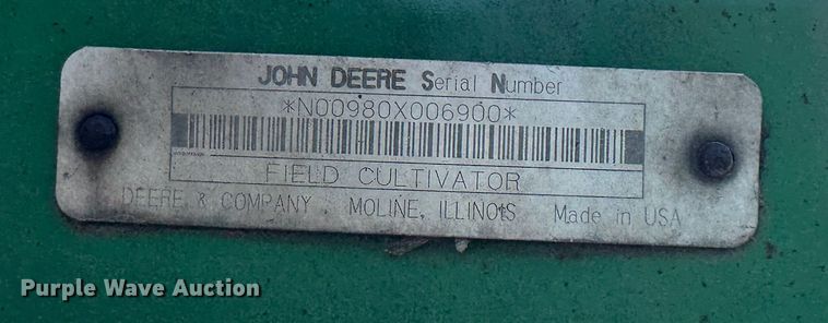 image for item DR5110 John Deere  field cultivator