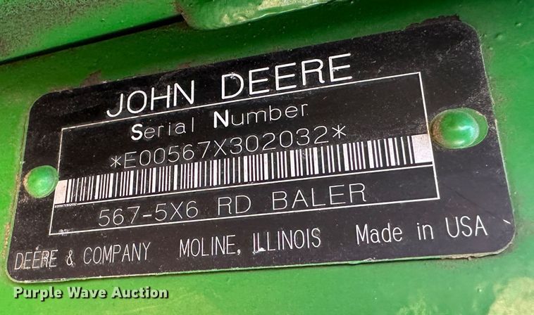 image for item DR5112 2004 John Deere 567  round baler