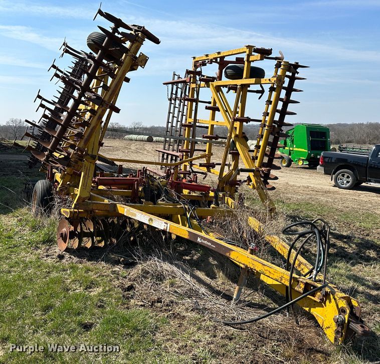 image for item DR5113 Kent Discovator  field cultivator