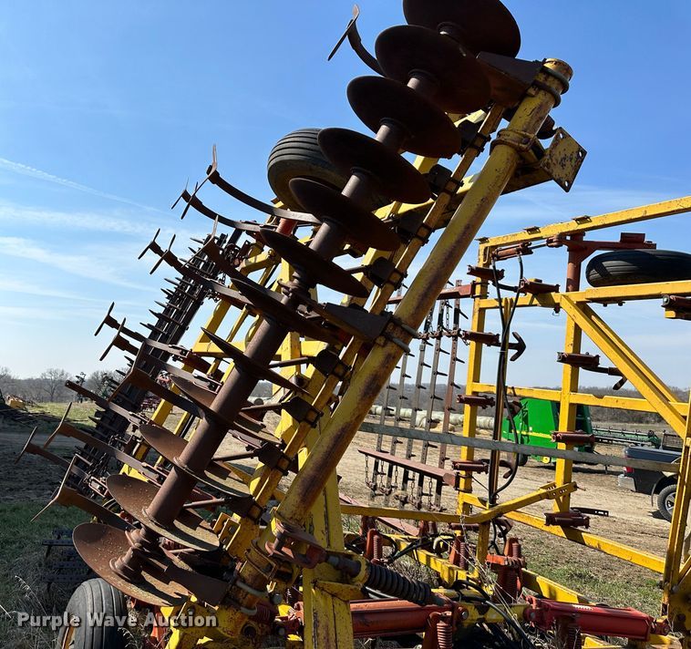 image for item DR5113 Kent Discovator  field cultivator