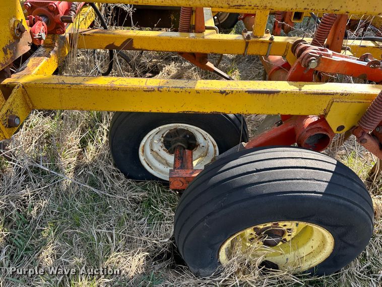 image for item DR5113 Kent Discovator  field cultivator