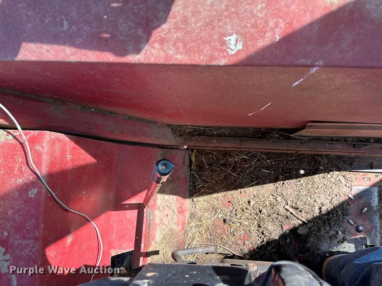 image for item DR5141 1974 International Harvester Farmall 966  tractor