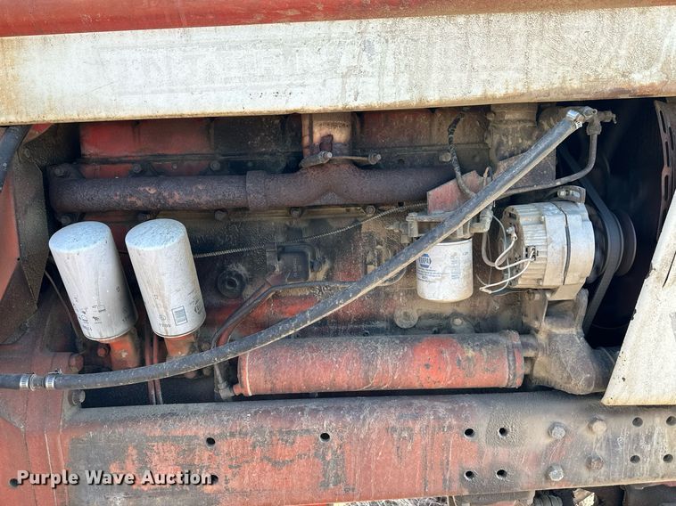 image for item DR5141 1974 International Harvester Farmall 966  tractor