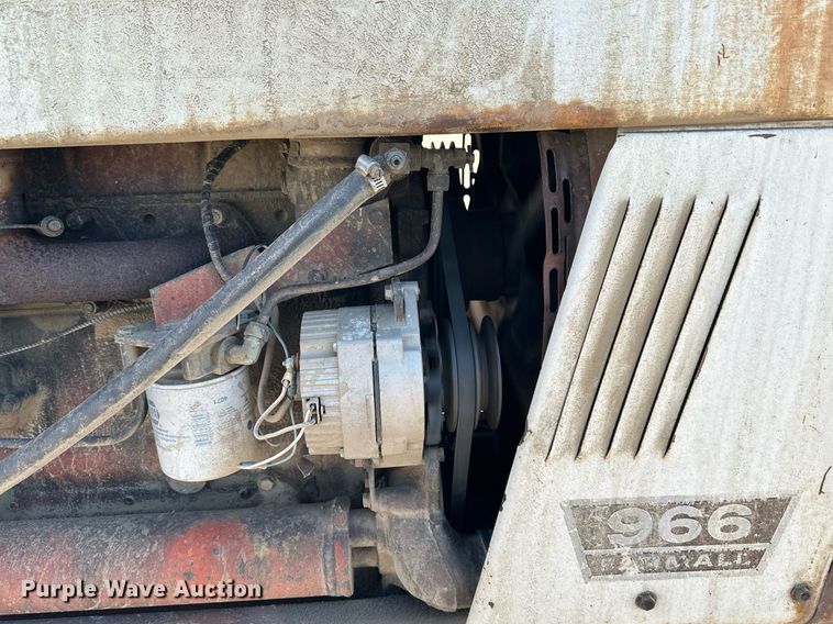 image for item DR5141 1974 International Harvester Farmall 966  tractor