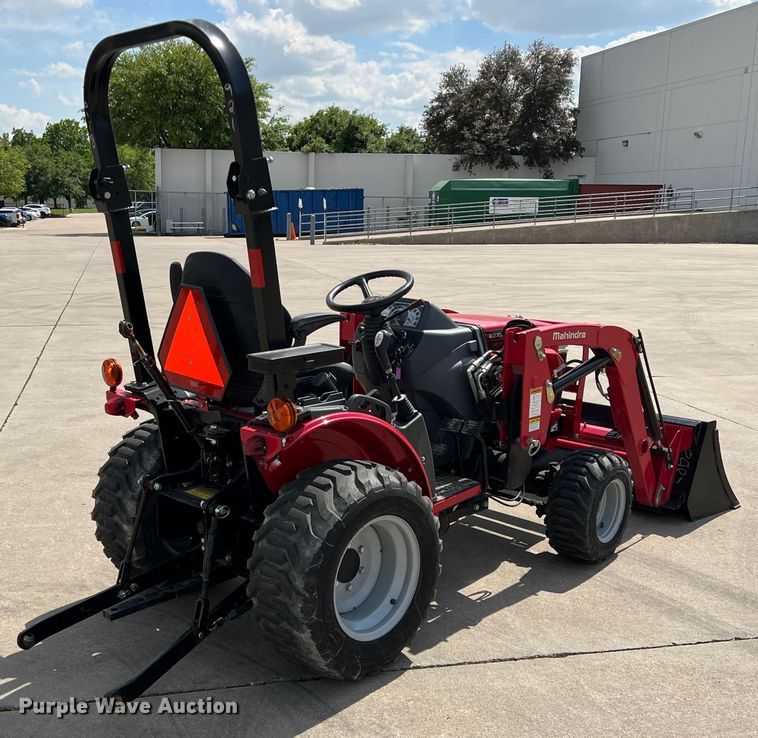 image for item DR5536 Mahindra MAX25XLH  MFWD tractor