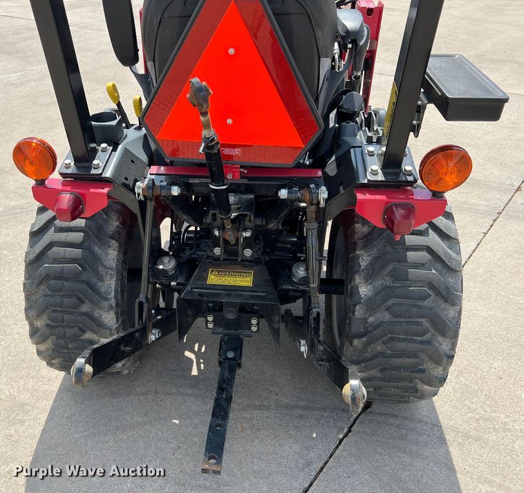 image for item DR5536 Mahindra MAX25XLH  MFWD tractor