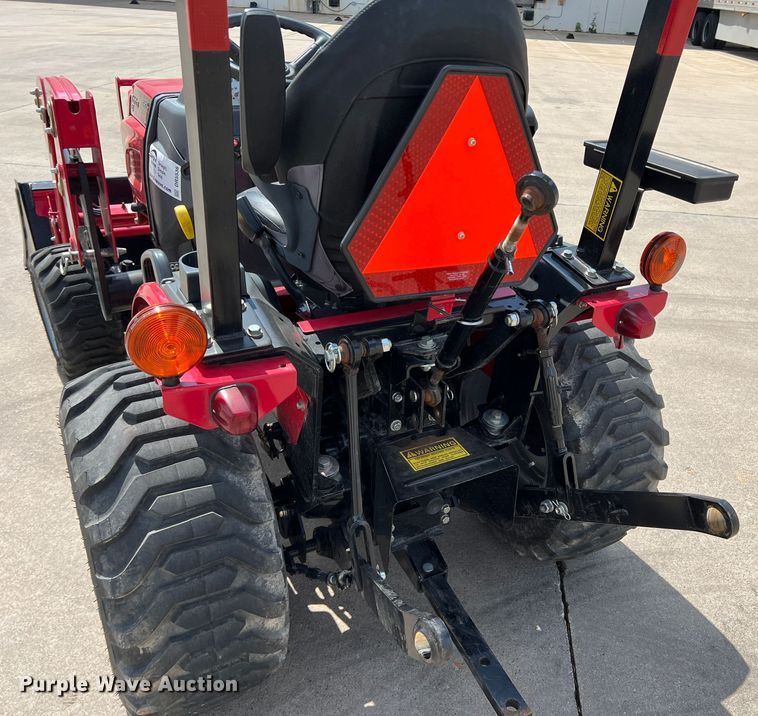 image for item DR5536 Mahindra MAX25XLH  MFWD tractor