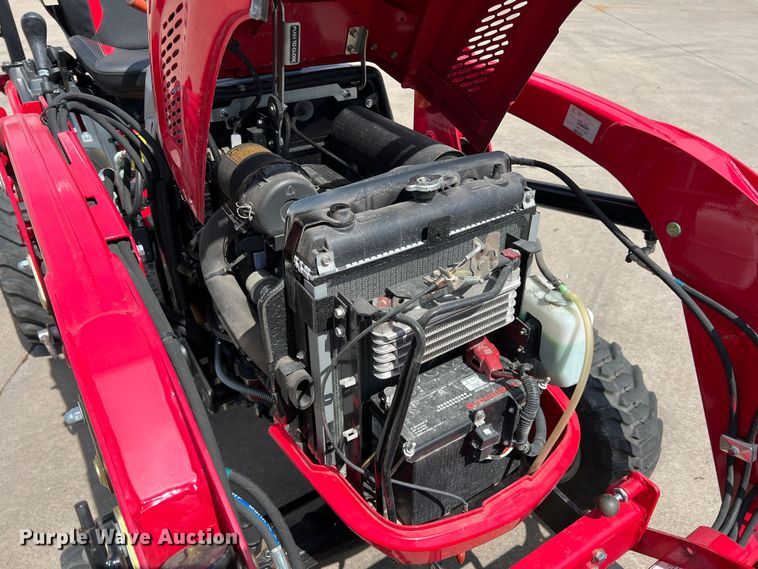 image for item DR5536 Mahindra MAX25XLH  MFWD tractor