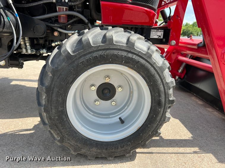 image for item DR5536 Mahindra MAX25XLH  MFWD tractor